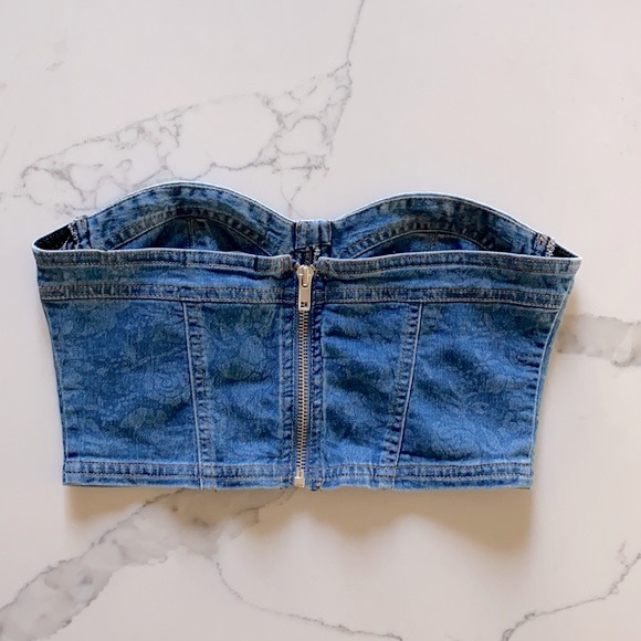 Forver 21 Sweet Flora Denim Crop Top - Picture 2 of 4